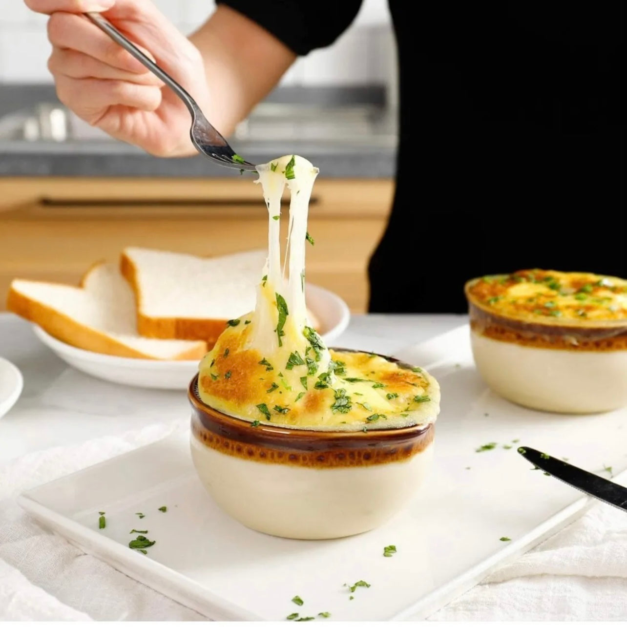 Set of 4 French Onion Soup Crocks 12 oz Brown & Ivory Ceramic Porcelain Bowls